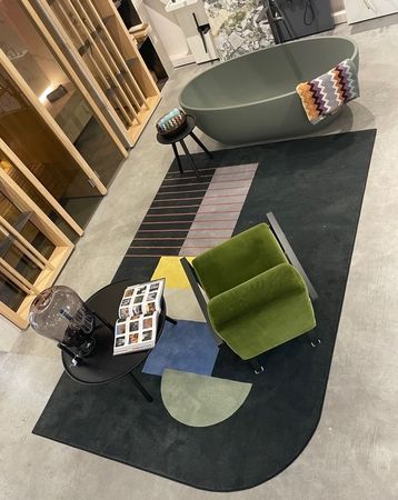 Große Auswahl an Sanitärprodukten und Wohn Accessoires von Designern